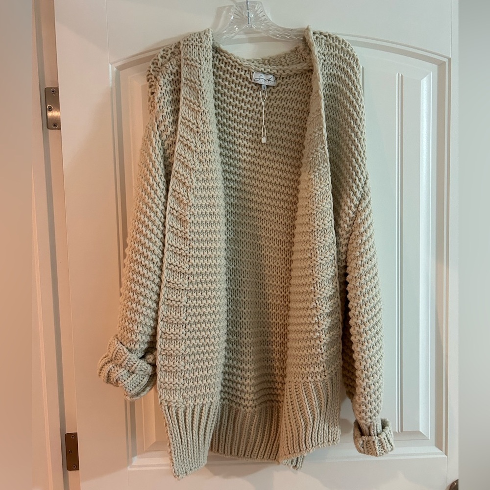 Sabo skirt tan chunky knit Panama cardigan